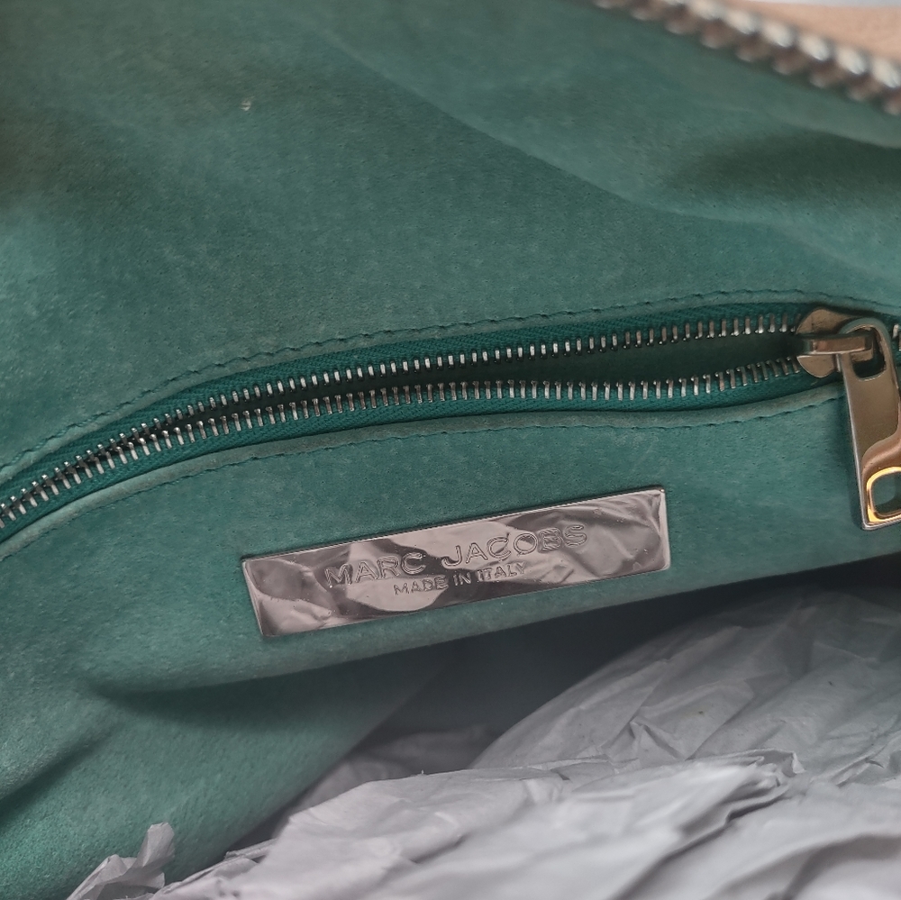 MARC JACOBS Multi-Pocket Peach Color Purse w/ Turquoise Interior - Picture 7 of 11